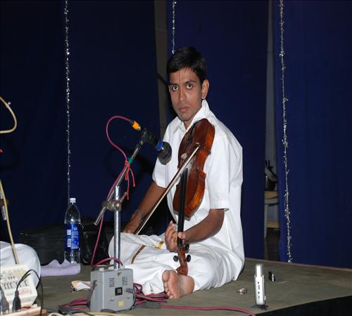 2010-Vocal-Ramakrishana Moorthi-07
