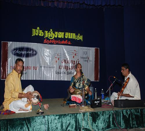 2010-Vocal-Renganayaki Sachithanandham-02