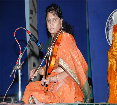 2010-Vocal-SubaSri Ramachinderan-05