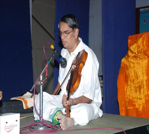 2010-Vocal-Thiruvaiyaaru B V Jayashree- 04