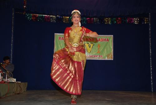 Gallery-2009-08-19Bharathanatiyam-5