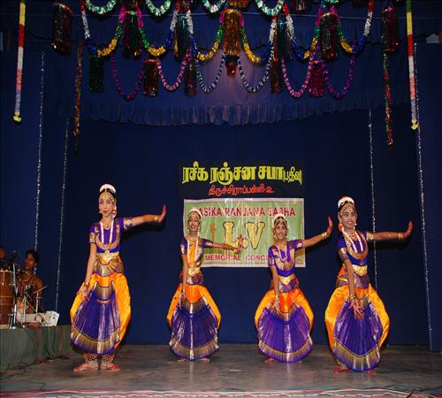 Gallery-2010-Dance-Vijaya Mukundhan-07
