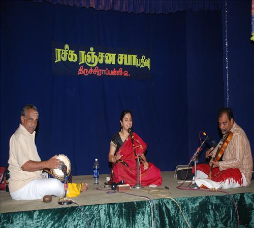 Gallery-2011-D N K Memorial Concert-10