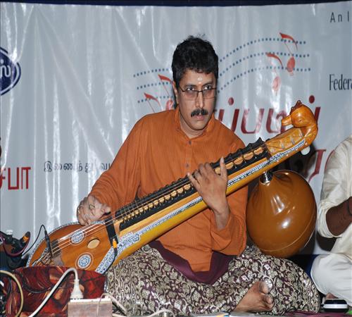 Gallery-2011-Instrument-Veenai Sivakumar-09