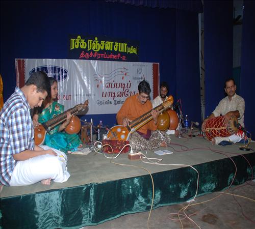 Gallery-2011-Instrument-Veenai Sivakumar-13