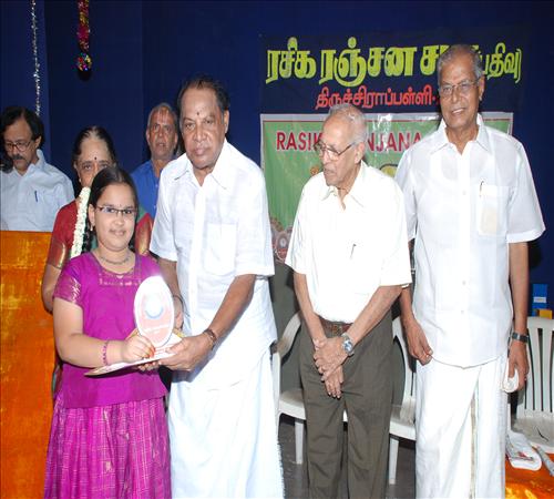 Gallery-2011-Lv14th-Inaugural Function-20