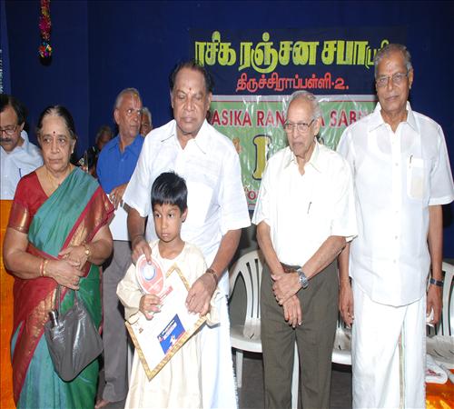 Gallery-2011-Lv14th-Inaugural Function-22