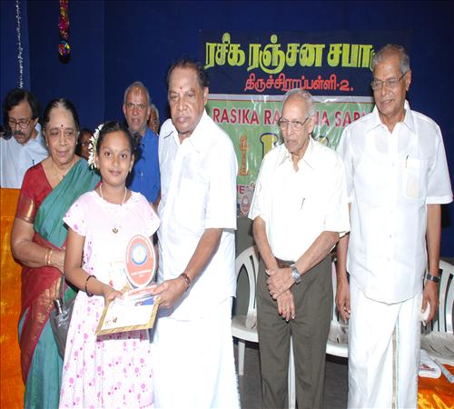 Gallery-2011-Lv14th-Inaugural Function-23