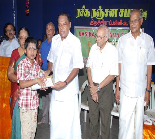 Gallery-2011-Lv14th-Inaugural Function-25