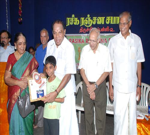 Gallery-2011-Lv14th-Inaugural Function-26