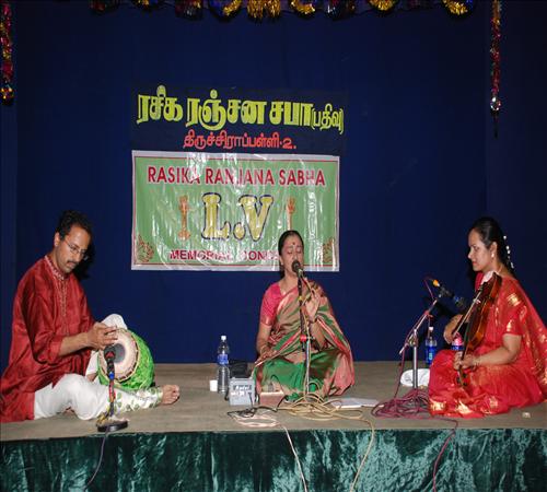 Gallery-2011-Lv14th-Vocal-Jeyamangala Krishnamani-03