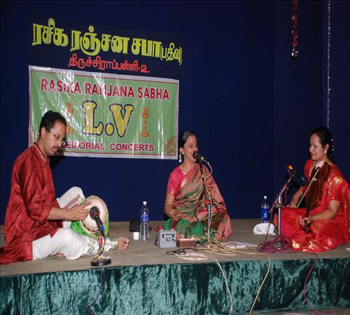 Gallery-2011-Lv14th-Vocal-Jeyamangala Krishnamani-04