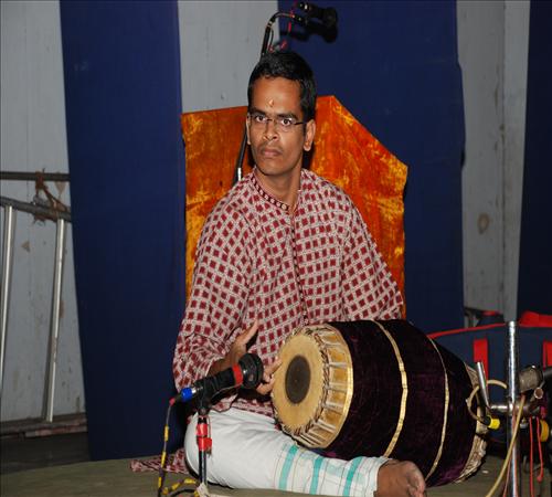 Gallery-2011-TNIINM-Veenai-G. ARAVINTH MIRUDANGAM