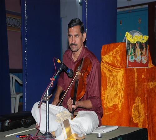 Gallery-2011-Vocal-Poornima Krishnan-02