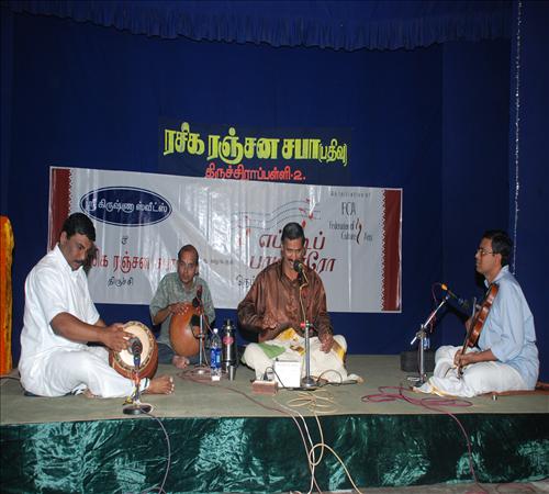 Gallery-2011-Vocal-Try R Govindharajan-09