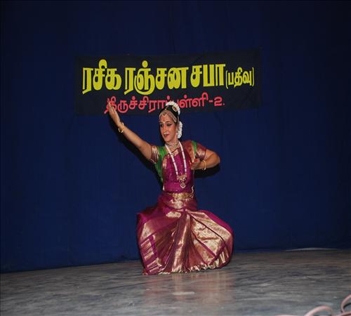 Gallery-2012-Dance-Kalpana sivaramakrishnan-03