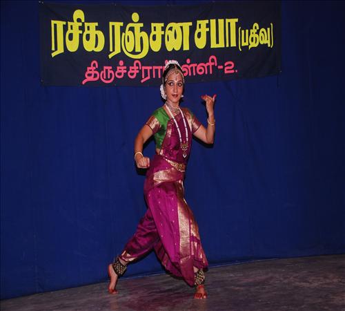 Gallery-2012-Dance-Kalpana sivaramakrishnan-06