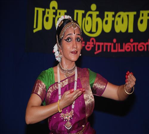 Gallery-2012-Dance-Kalpana sivaramakrishnan-10