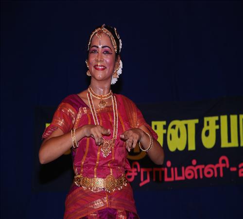 Gallery-2012-Dance-R Krithika-14