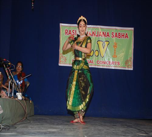 Gallery-2012-Dance-Smitha Madav-03