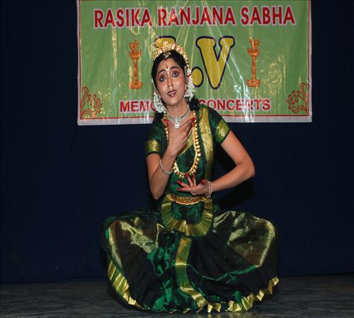 Gallery-2012-Dance-Smitha Madav-05