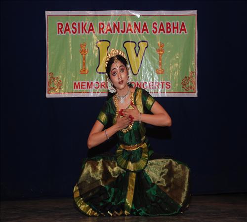 Gallery-2012-Dance-Smitha Madav-07