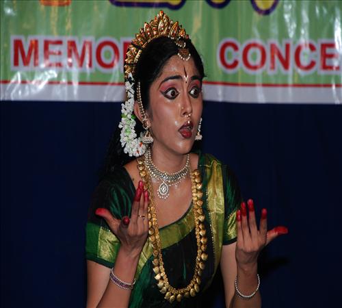 Gallery-2012-Dance-Smitha Madav-11