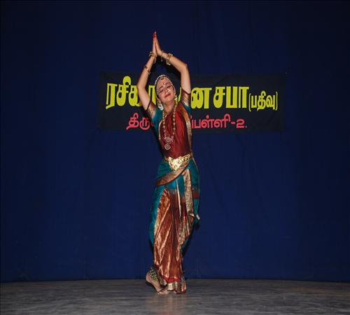 Gallery-2012-Dance-Vanthitha Mohan-01