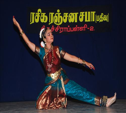 Gallery-2012-Dance-Vanthitha Mohan-06