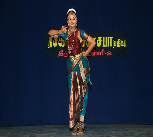 Gallery-2012-Dance-Vanthitha Mohan-10