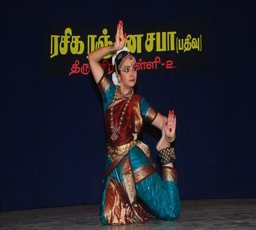 Gallery-2012-Dance-Vanthitha Mohan-11