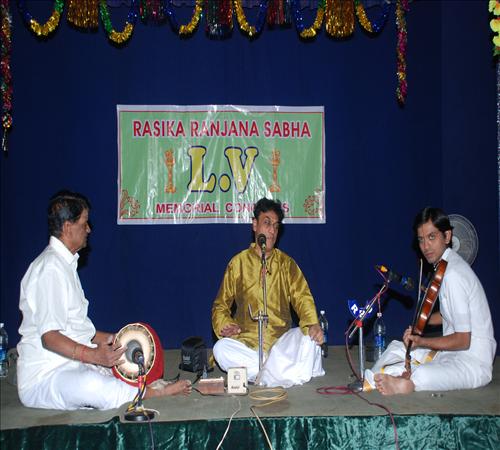 Gallery-2012-Vocal-Papanasam Ashok Ramani-05