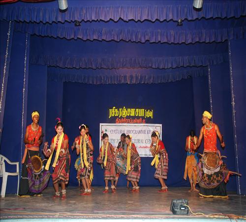 Gallery-2013-Folk Dance-19