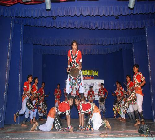 Gallery-2013-Folk Dance-25