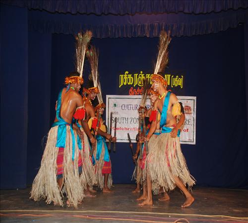 Gallery-2013-Folk Dance-36