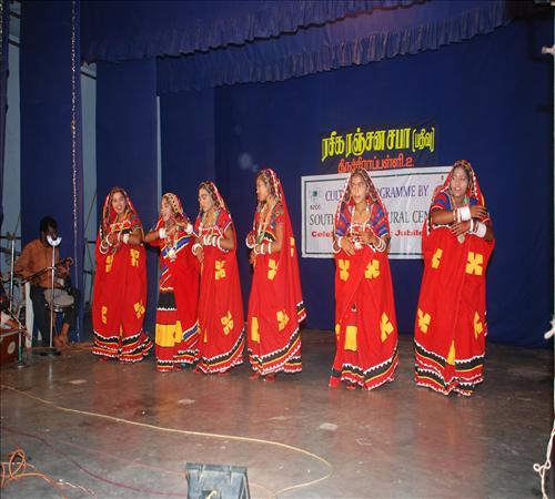 Gallery-2013-Folk Dance-46