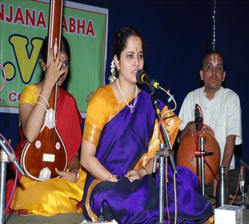 Vocal-Gayathri Vengataraghavan2